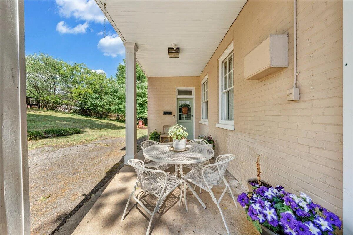 110 Green ST - Photo 43