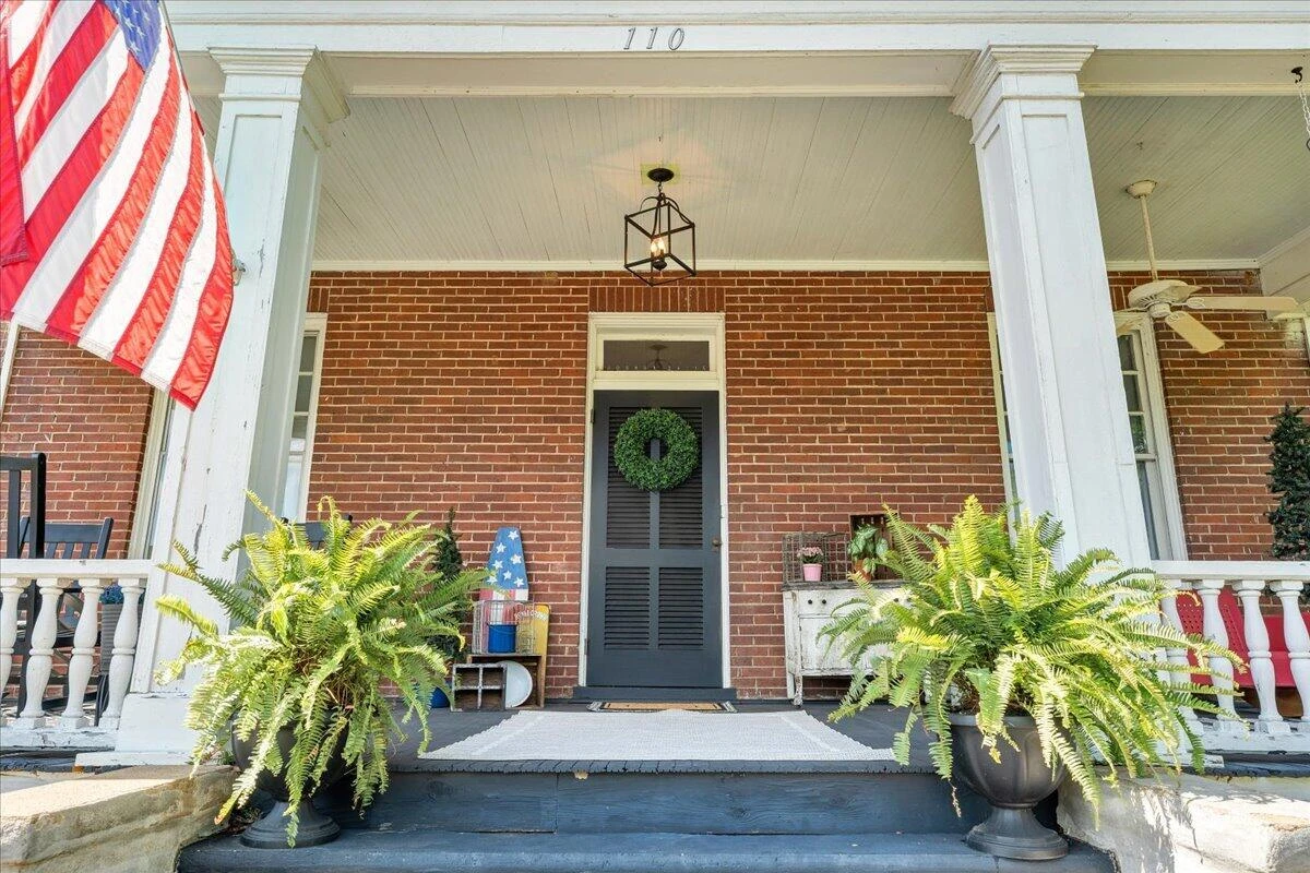 110 Green ST - Photo 7