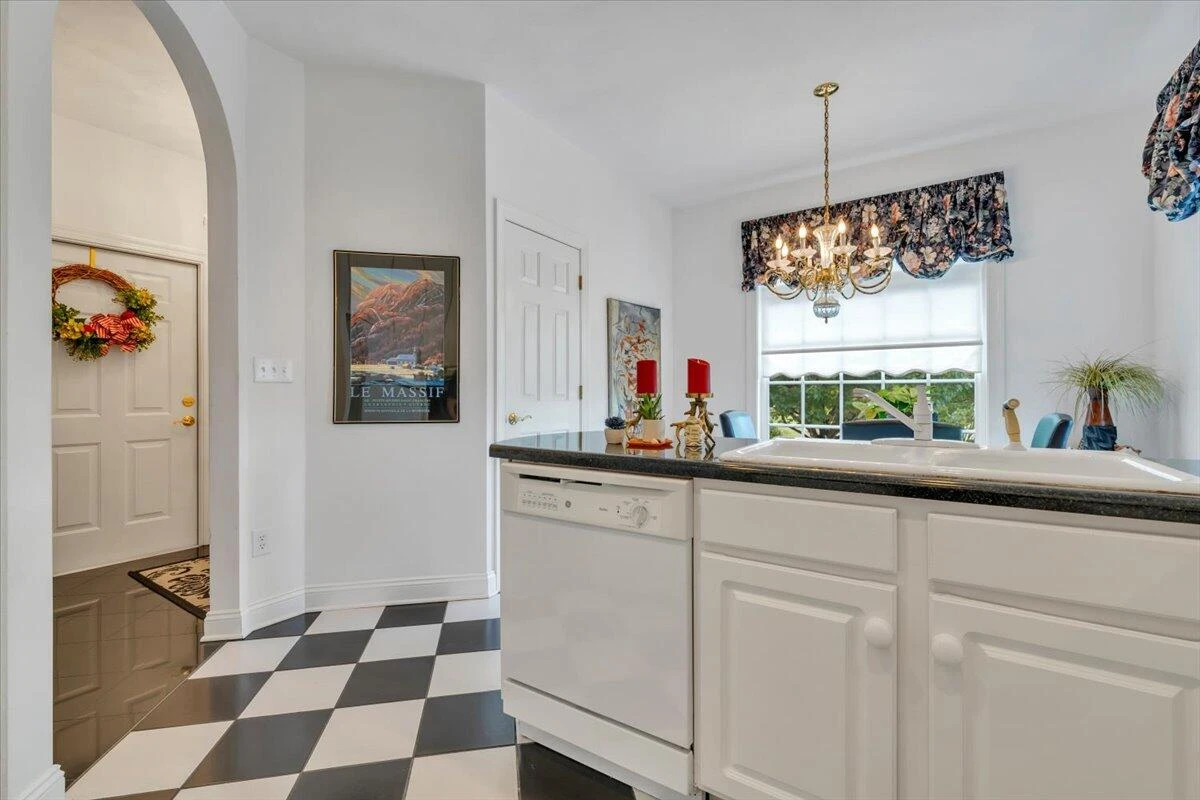 1302 KEAGY LN SW - Photo 10