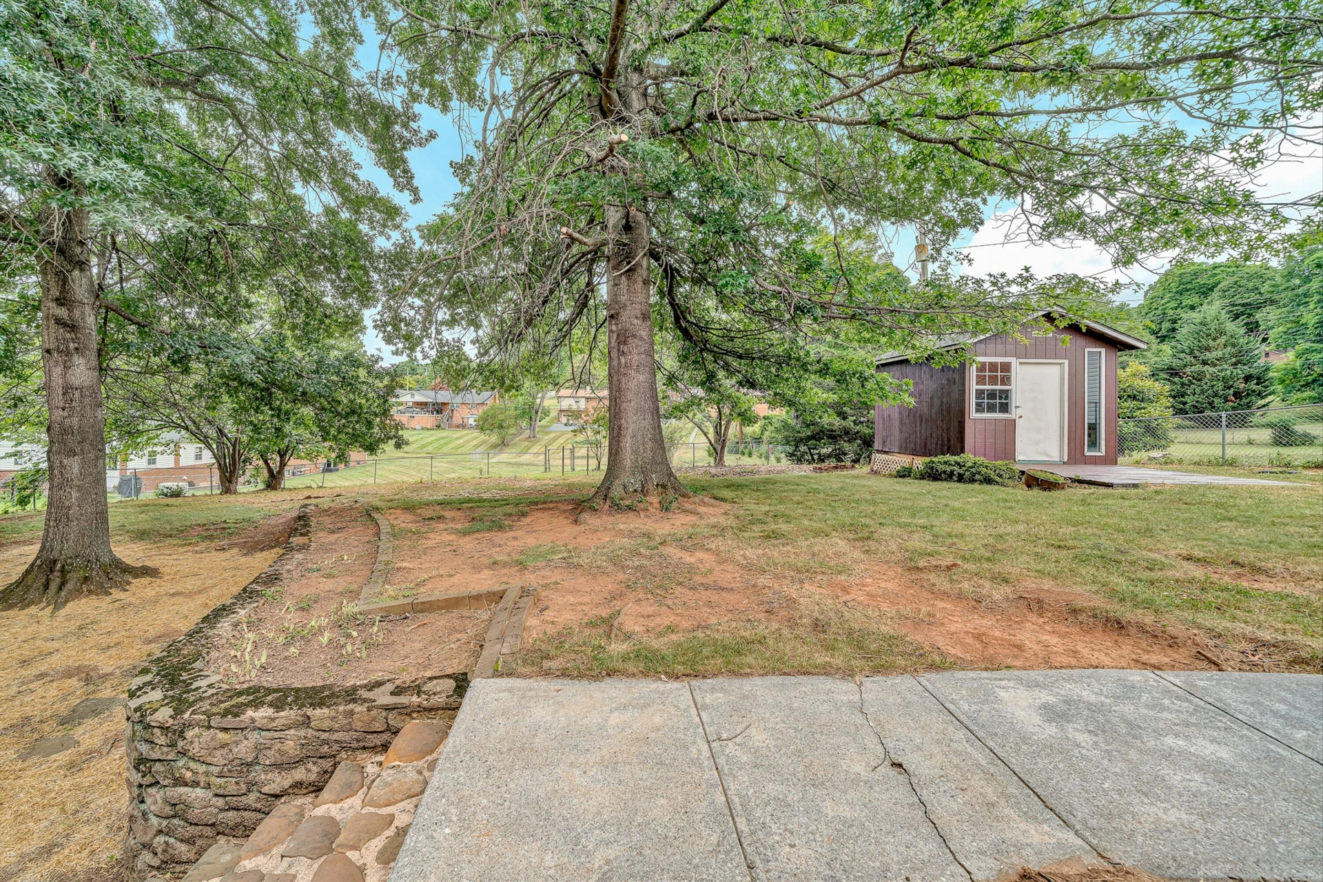 5712 Littlehorn DR - Photo 40