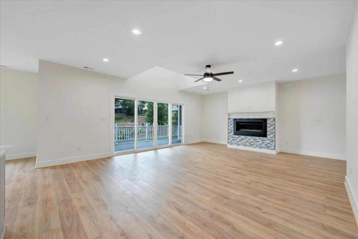 273 Hammock Pointe DR - Photo 12
