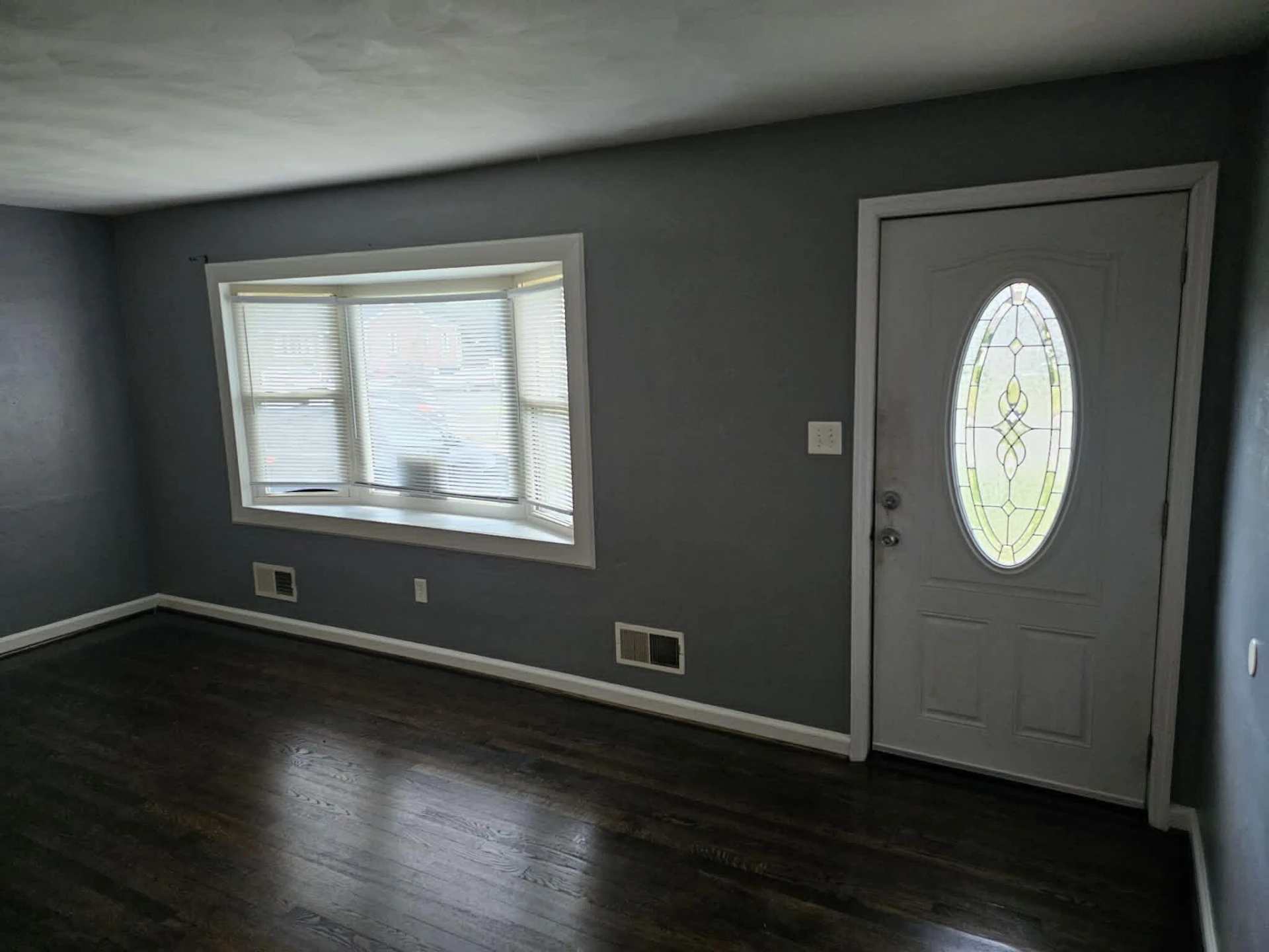 2702 NW Avalon AVE NW - Photo 6
