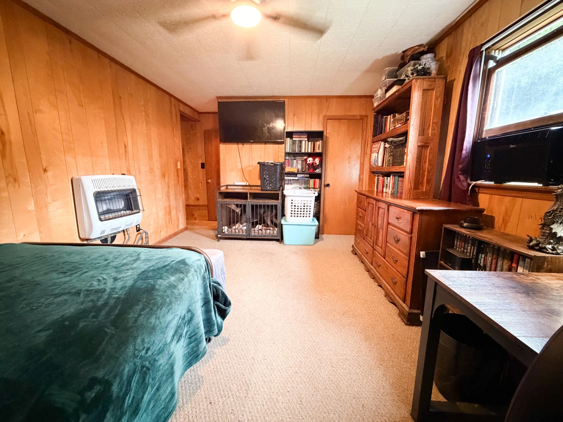 836 Brussels AVE - Photo 15