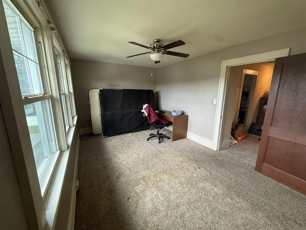 200 Cedar AVE - Photo 16