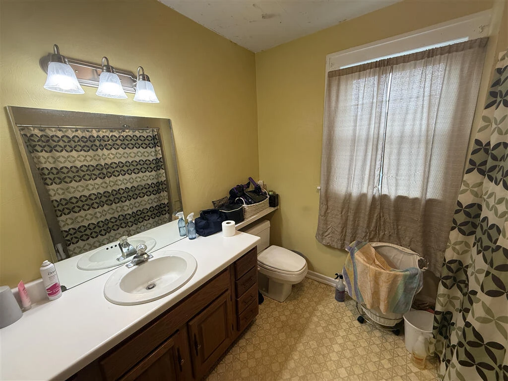 200 Cedar AVE - Photo 17