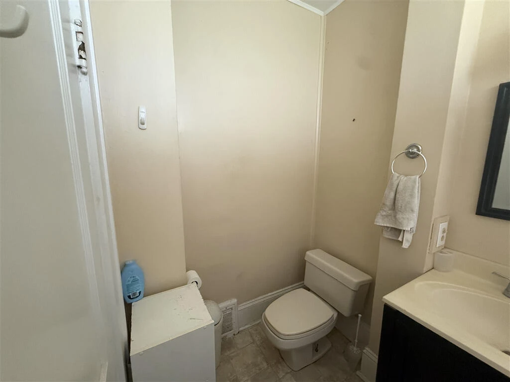 200 Cedar AVE - Photo 19