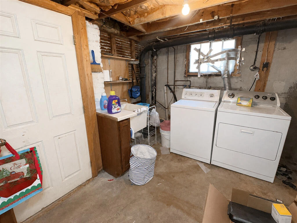 200 Cedar AVE - Photo 20