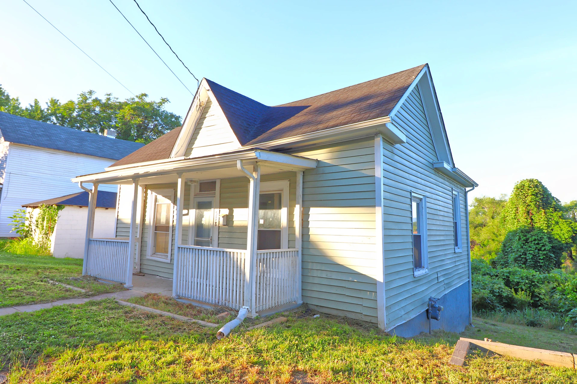 518 Patton AVE NW - Photo 3
