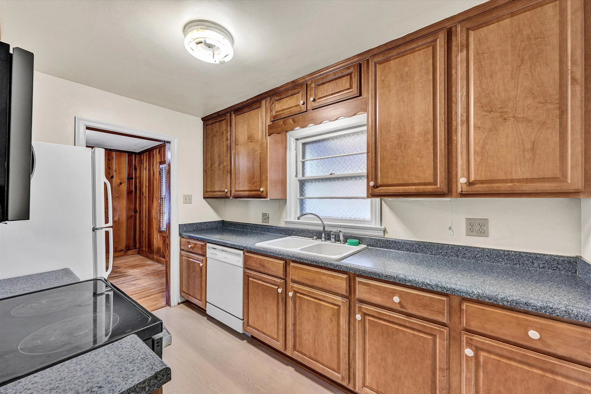 5219 Hearthstone RD NW - Photo 4