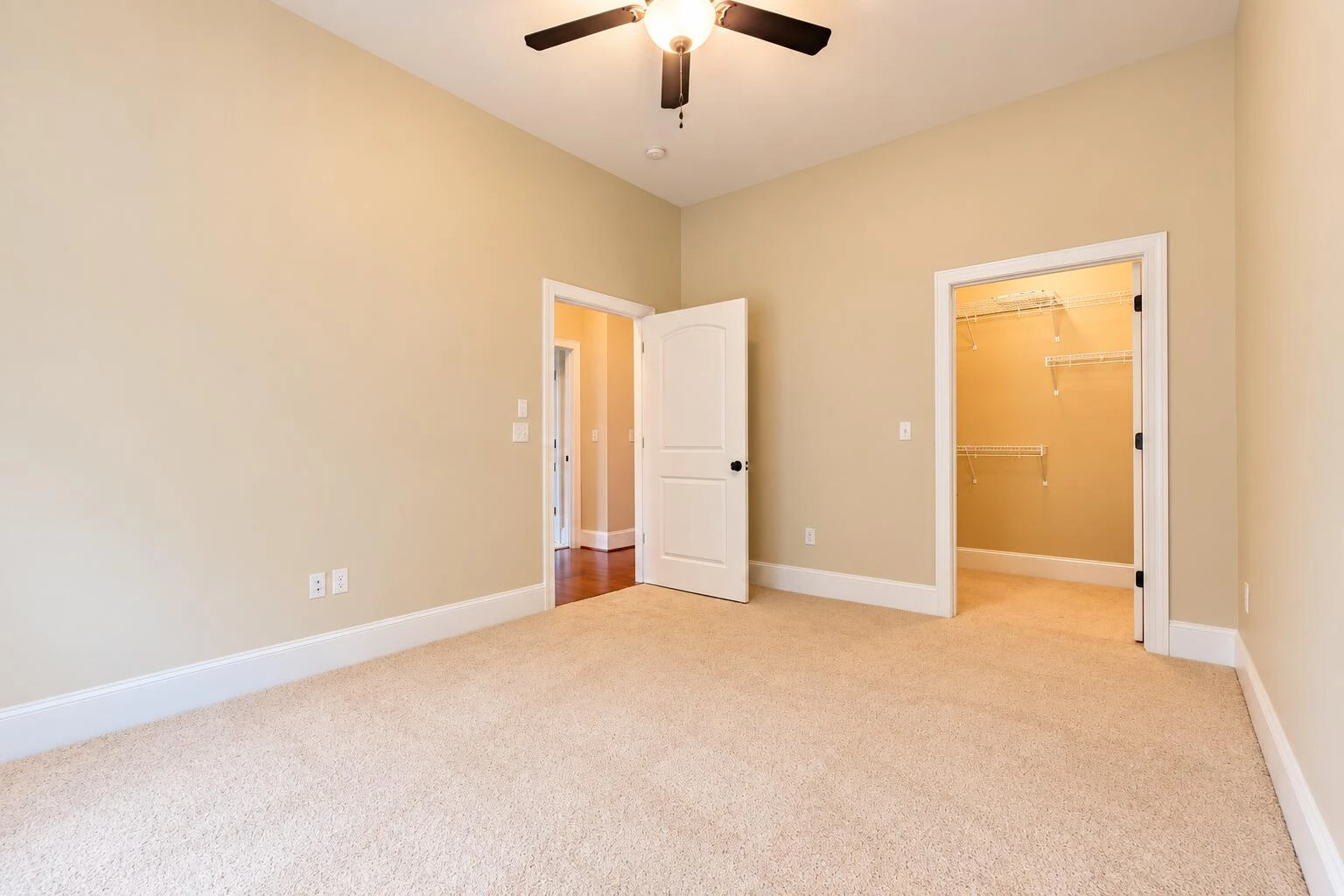 4923 Laryn LN - Photo 15