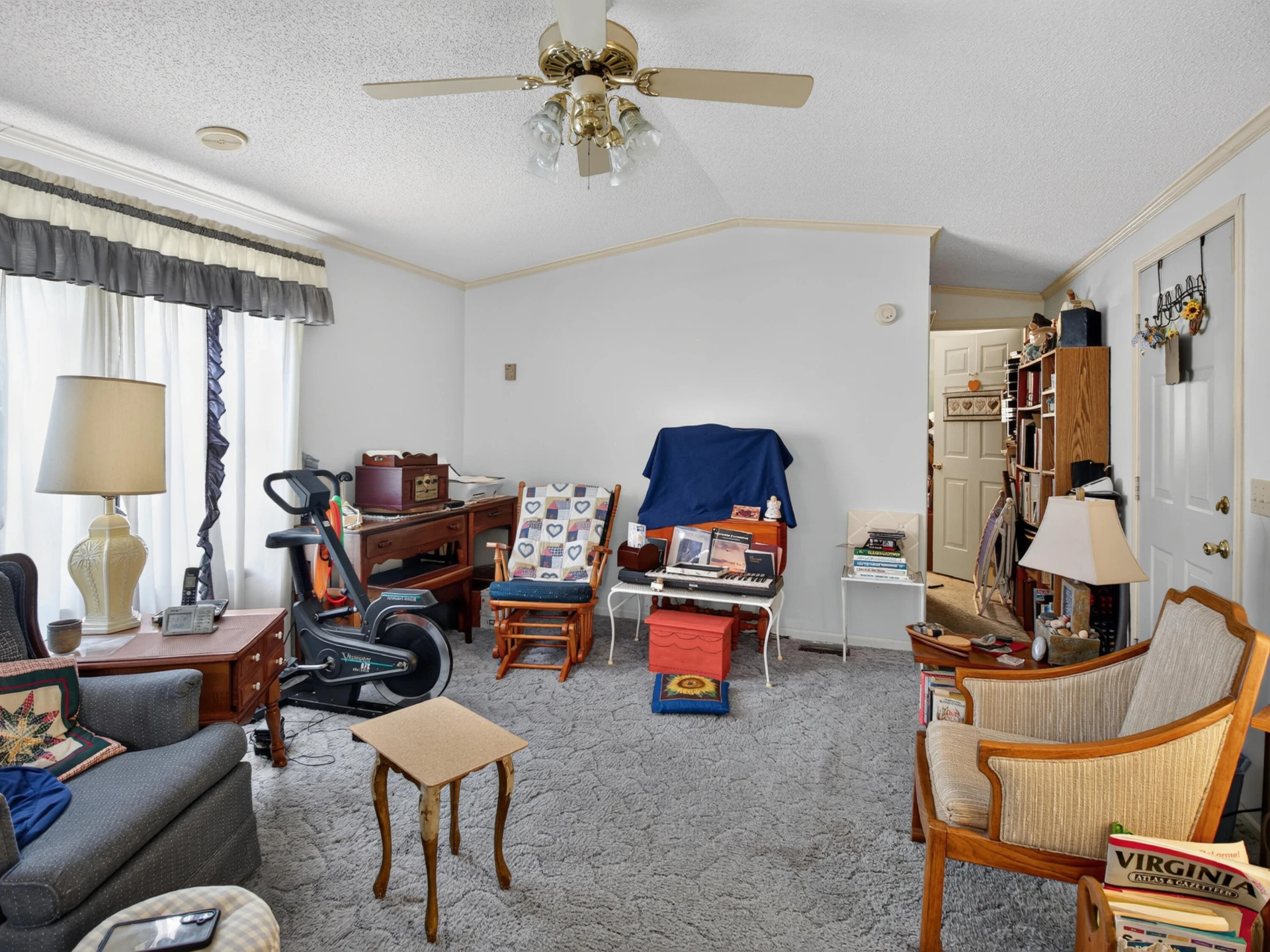 317 Beards Creek RD - Photo 6