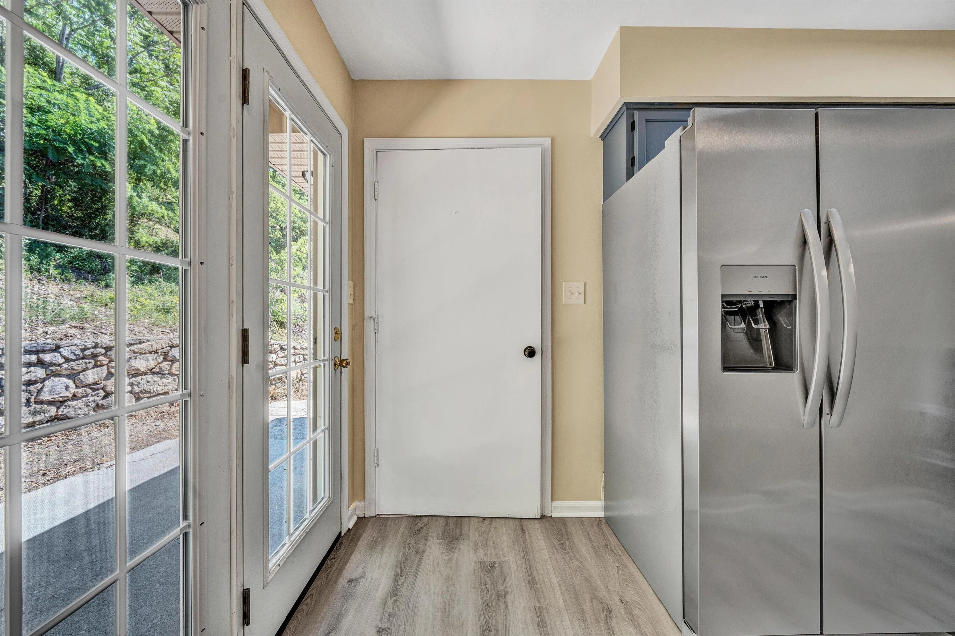 2701 Bluefield BLVD SW - Photo 10