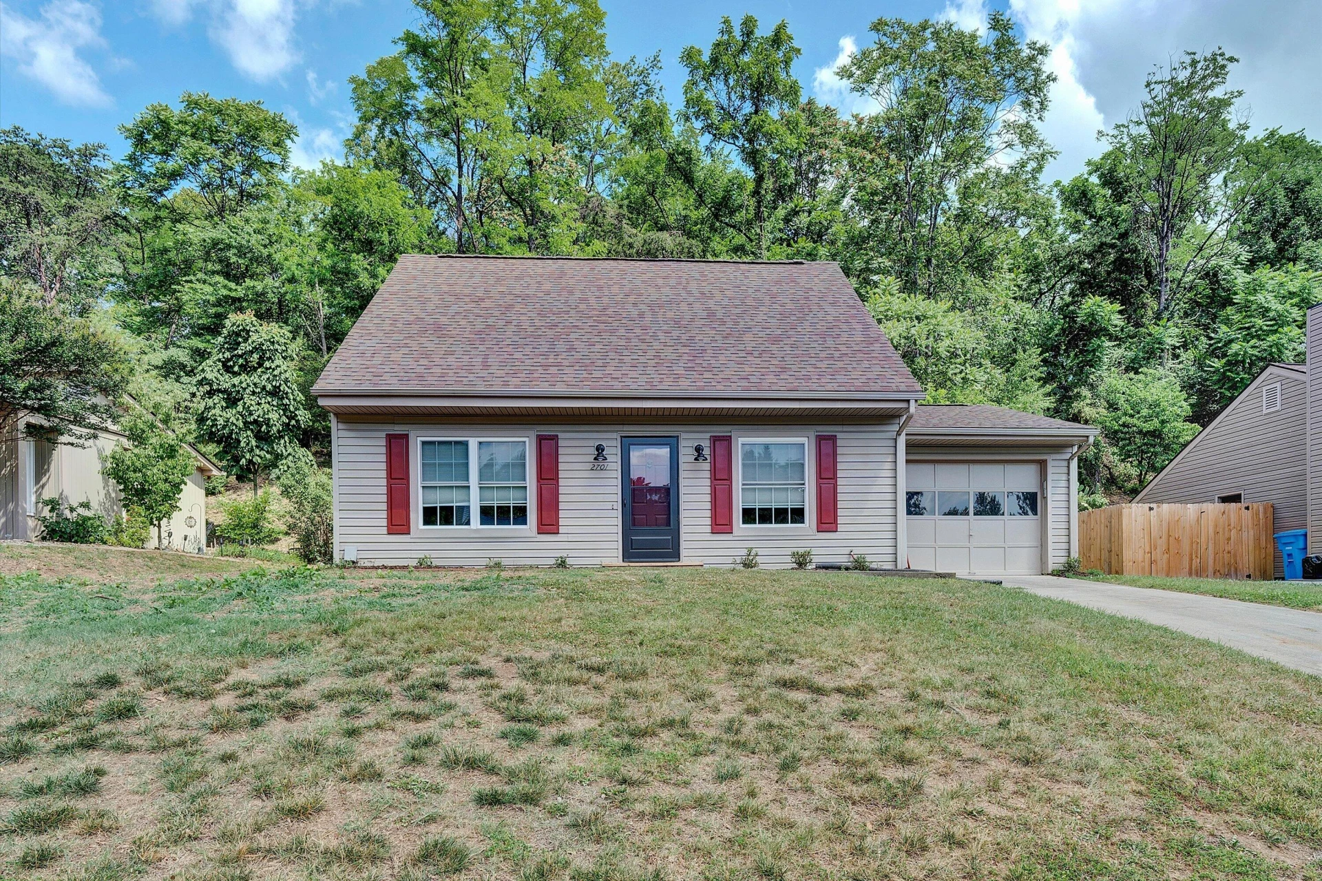 2701 Bluefield BLVD SW - Photo 27