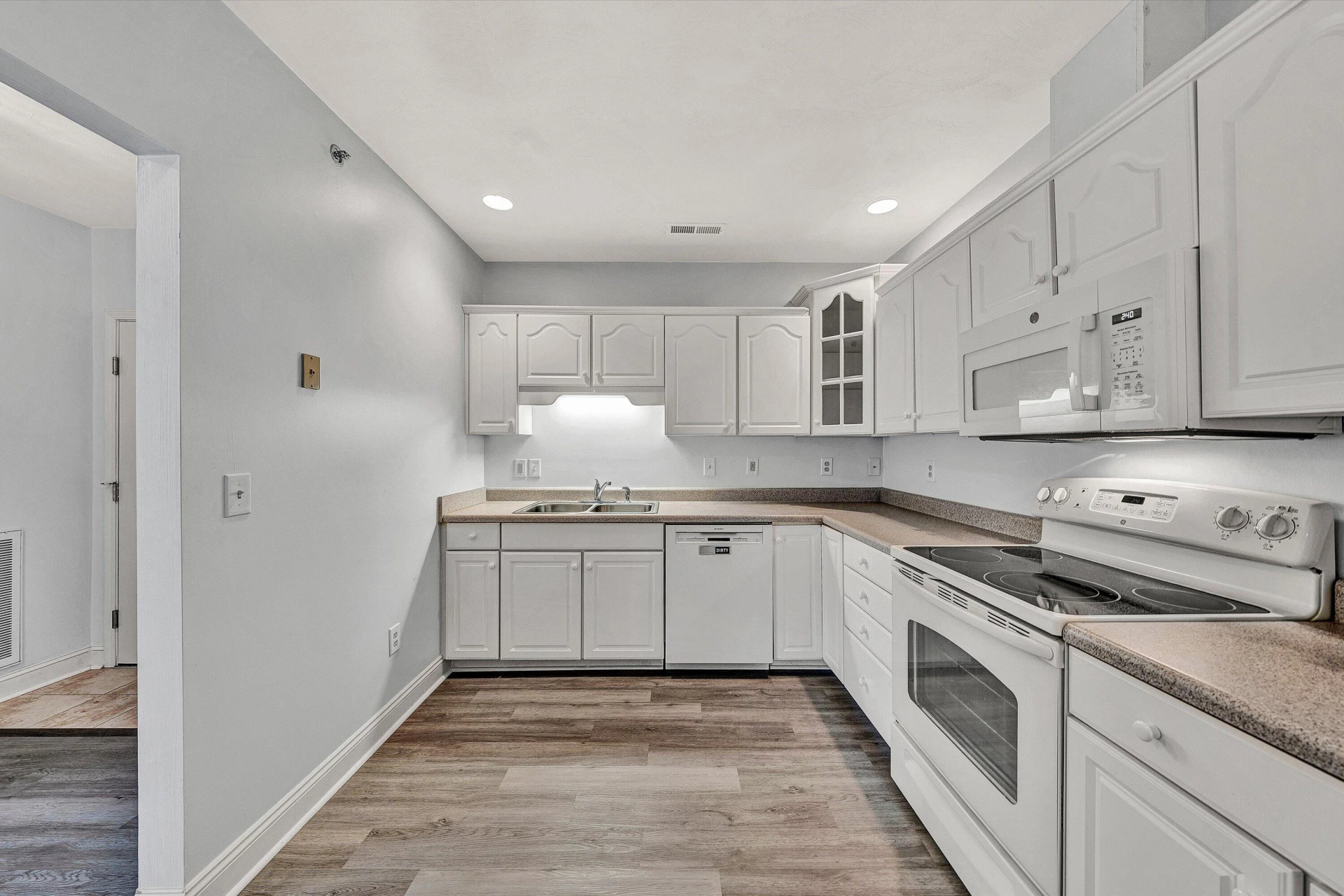 4444 Pheasant Ridge RD SW #206 - Photo 11