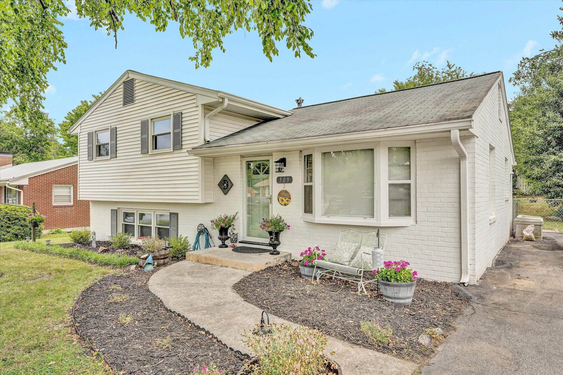 509 Water Oak RD