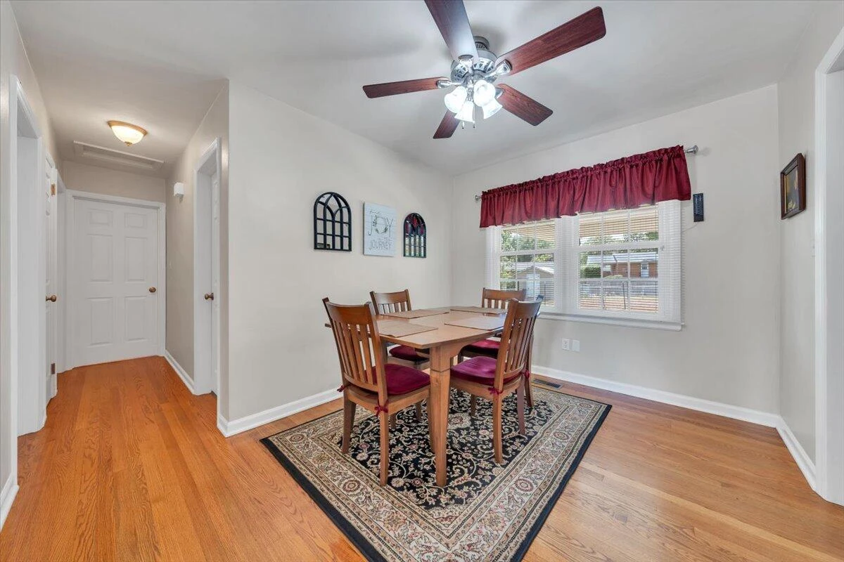2834 Neil DR - Photo 7