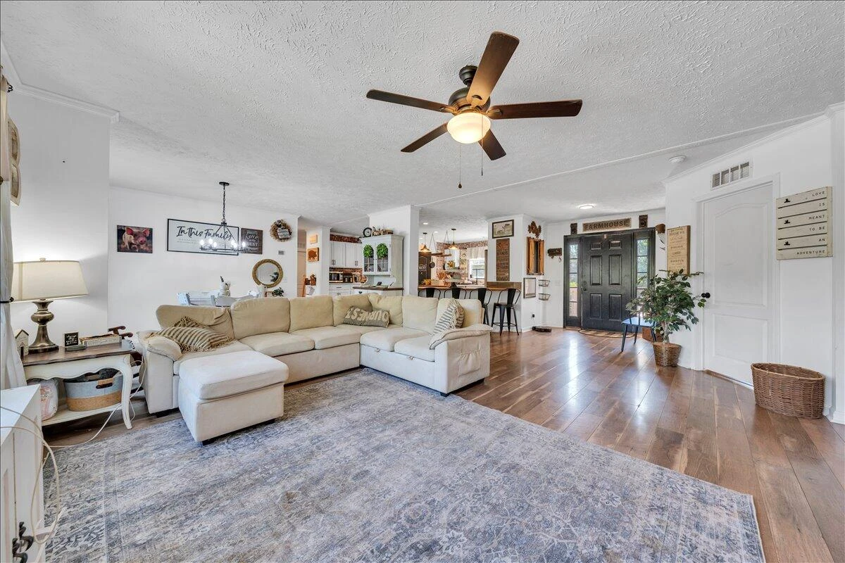 833 Gravel Hill RD - Photo 11