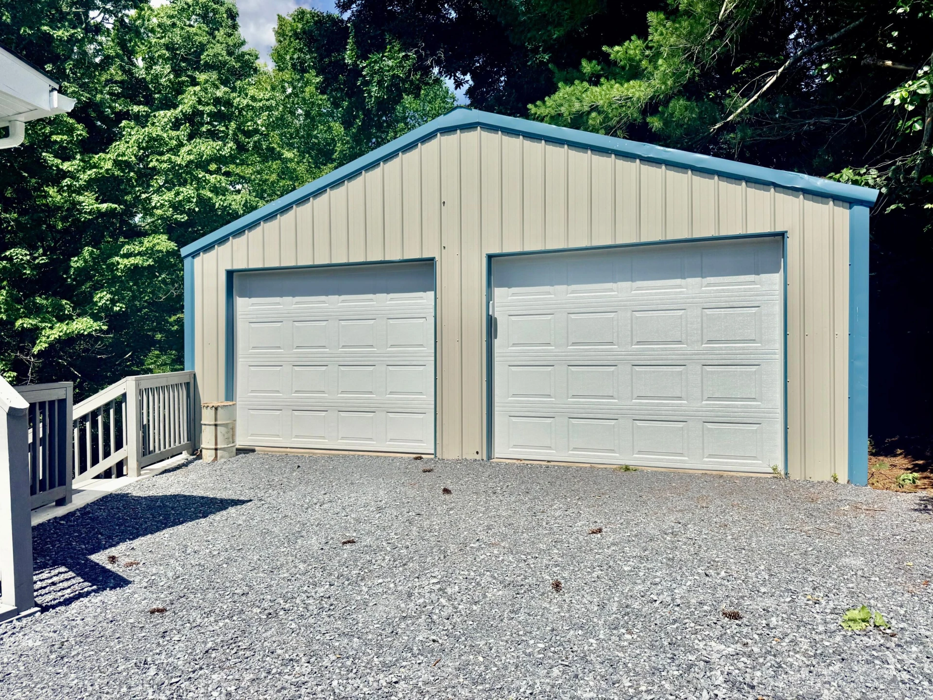 121 Irene DR - Photo 2