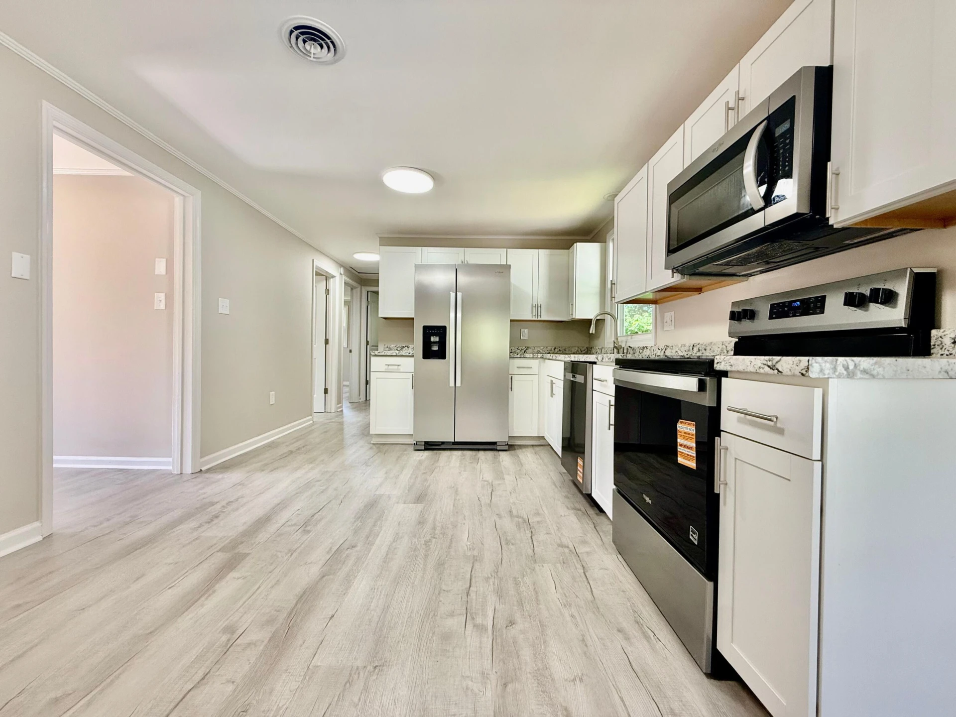 121 Irene DR - Photo 7