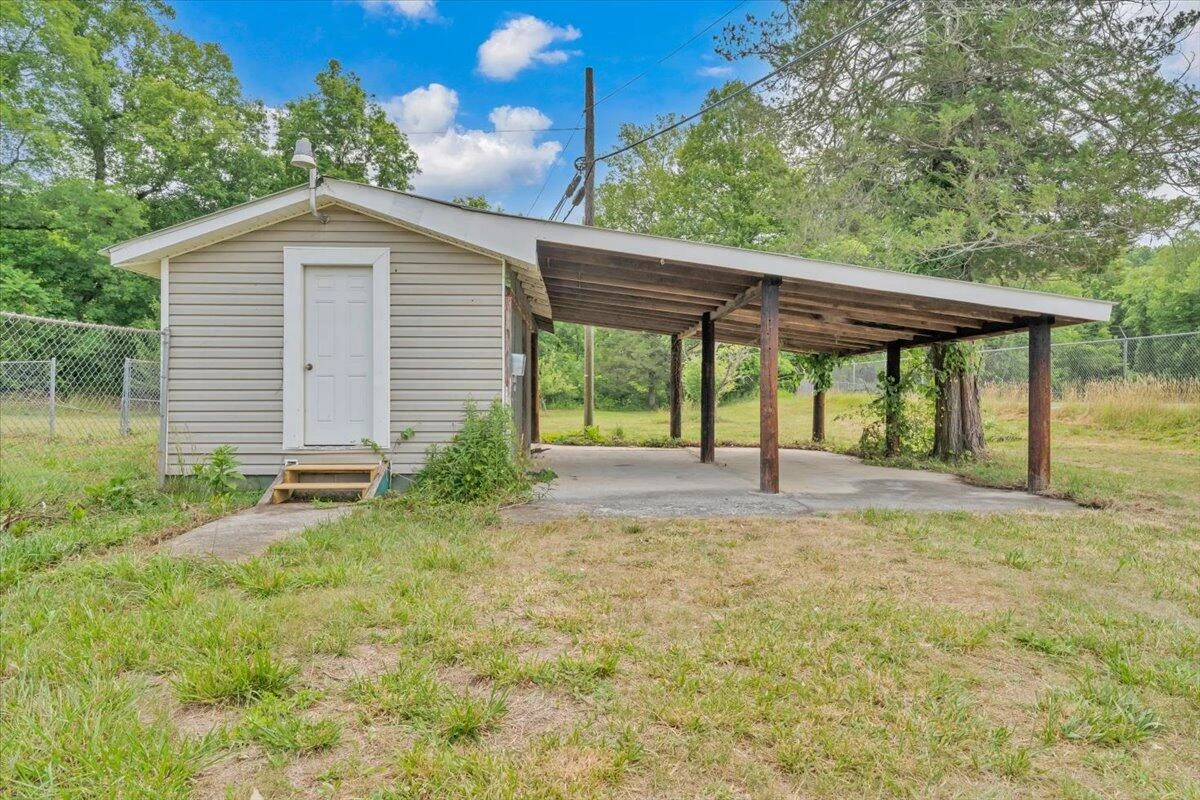 116 Henry Fork RD - Photo 12