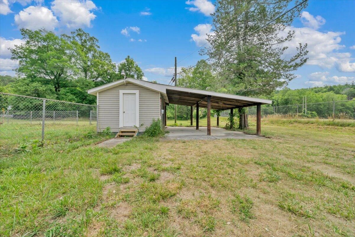 116 Henry Fork RD - Photo 13