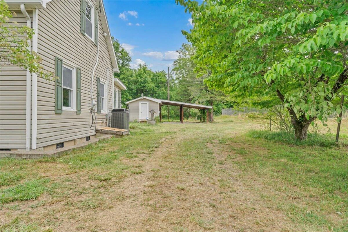 116 Henry Fork RD - Photo 14