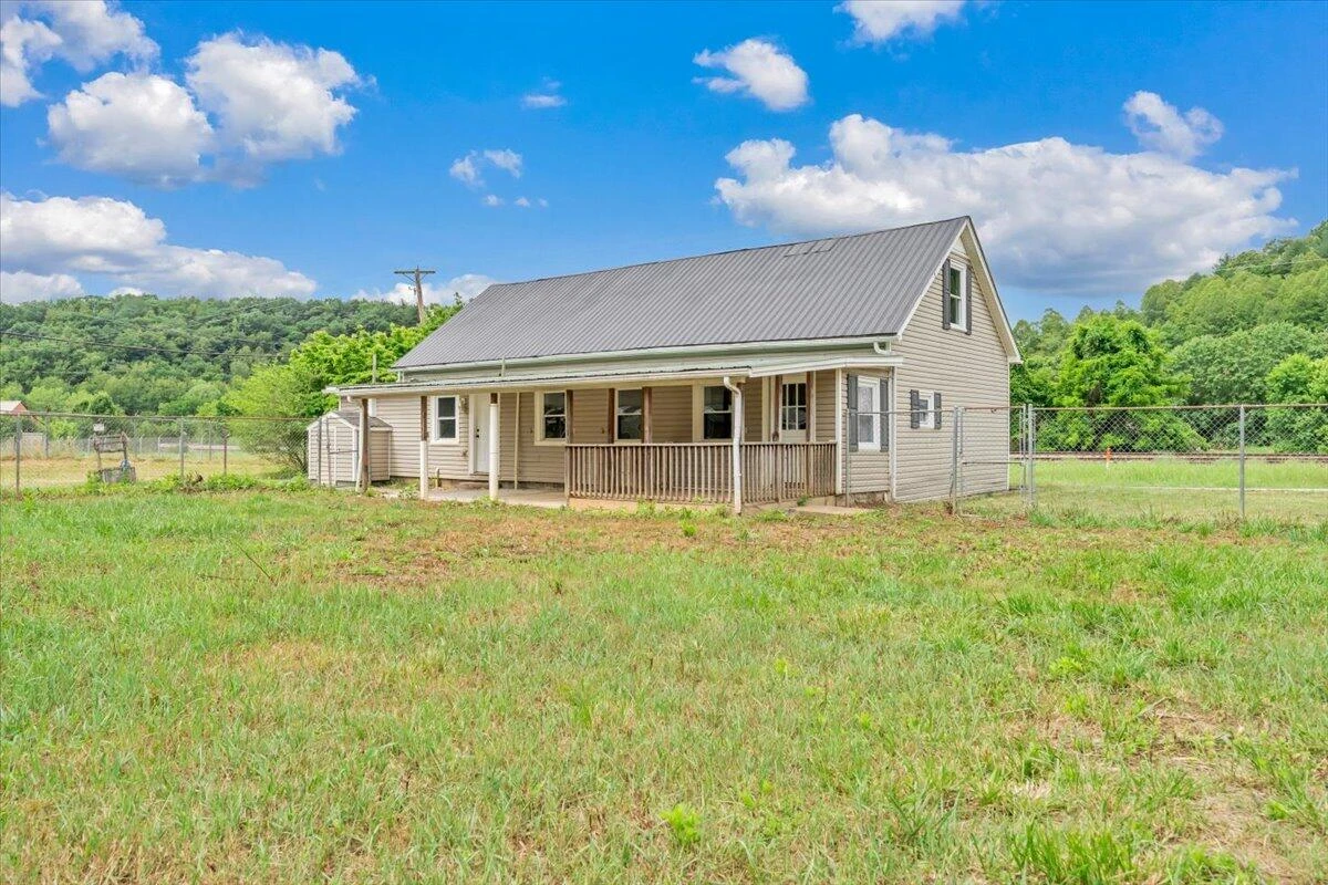 116 Henry Fork RD - Photo 17