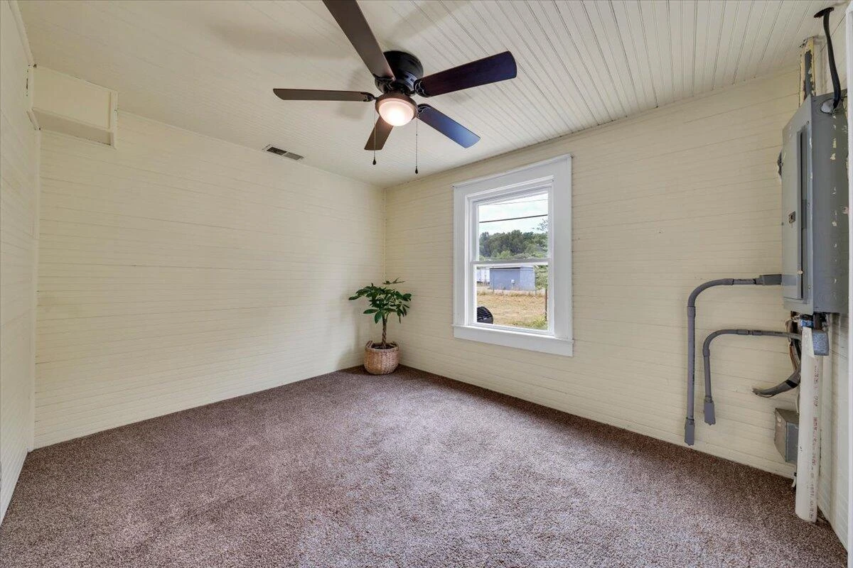 116 Henry Fork RD - Photo 30