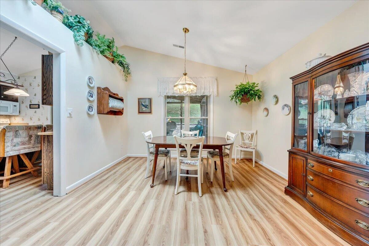 7029 Autumn Wood LN - Photo 10