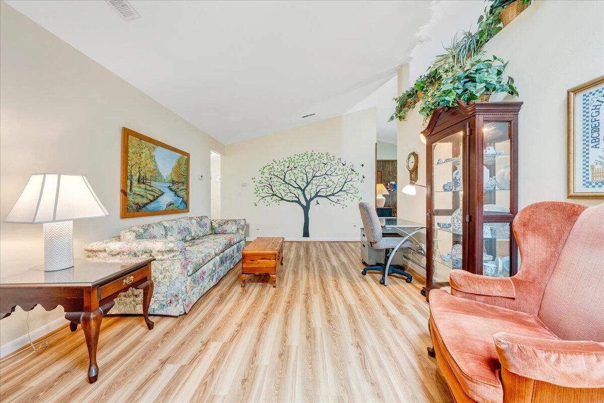 7029 Autumn Wood LN - Photo 11