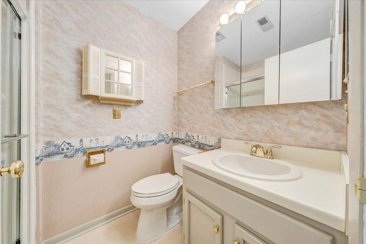 7029 Autumn Wood LN - Photo 22