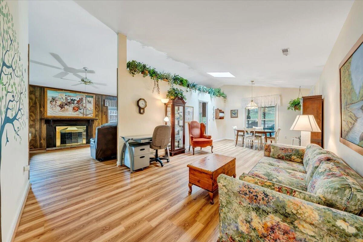 7029 Autumn Wood LN - Photo 8