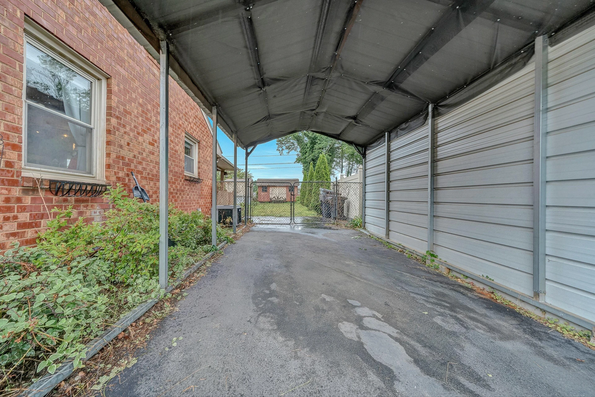 5733 Sierra DR - Photo 28