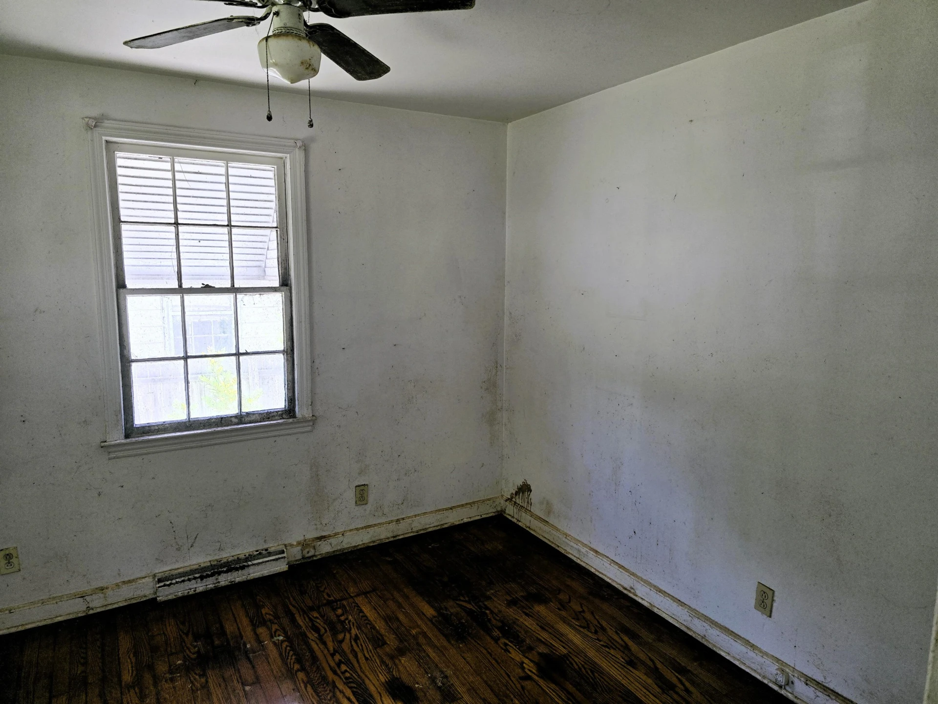 1430 Forest Park BLVD NW - Photo 14
