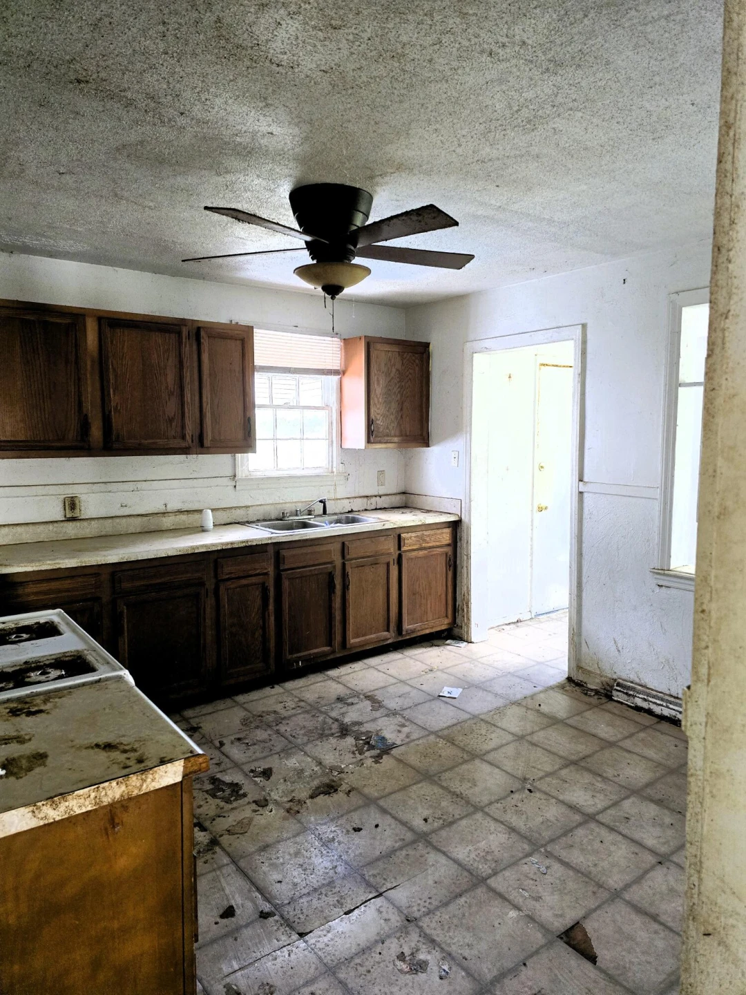 1430 Forest Park BLVD NW - Photo 22