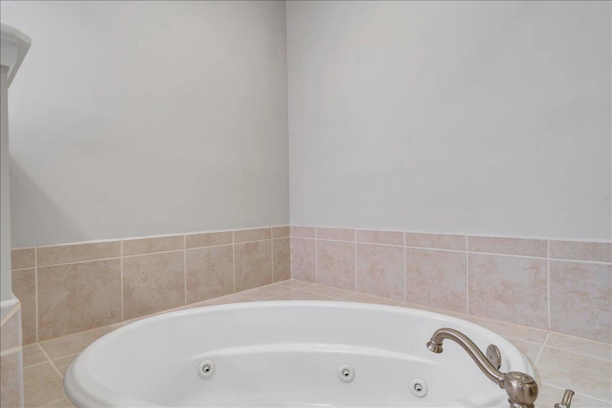 100 Bridgewater Pointe PL #303 - Photo 27