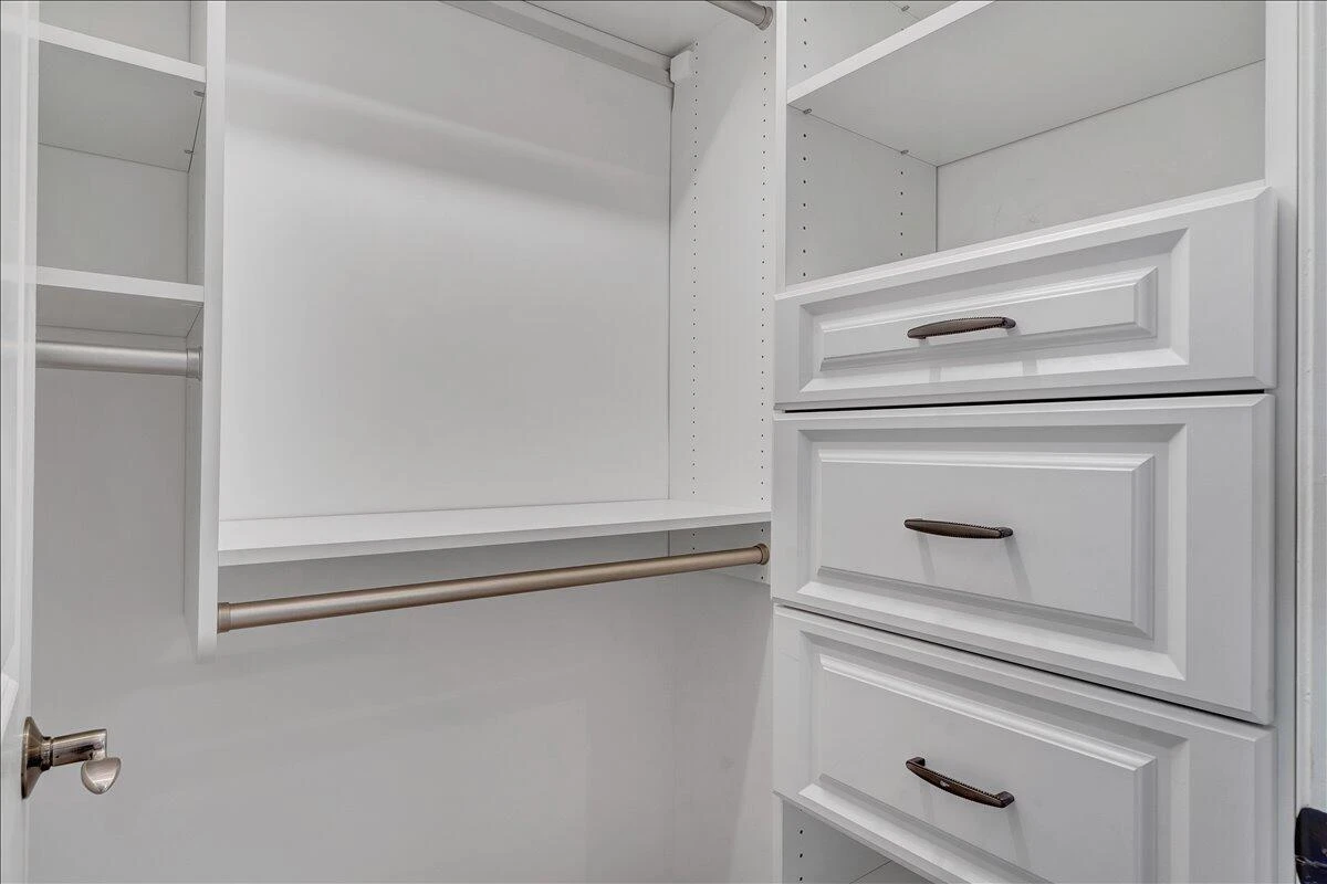 100 Bridgewater Pointe PL #303 - Photo 29
