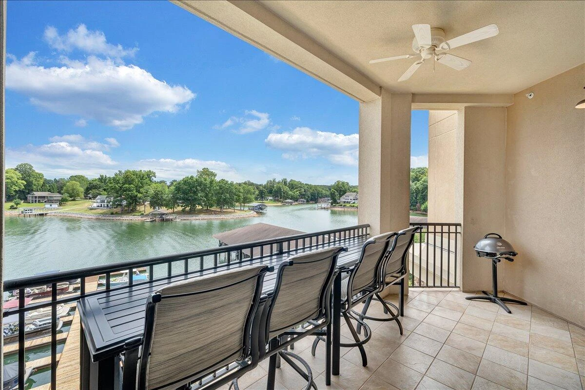 100 Bridgewater Pointe PL #303 - Photo 8