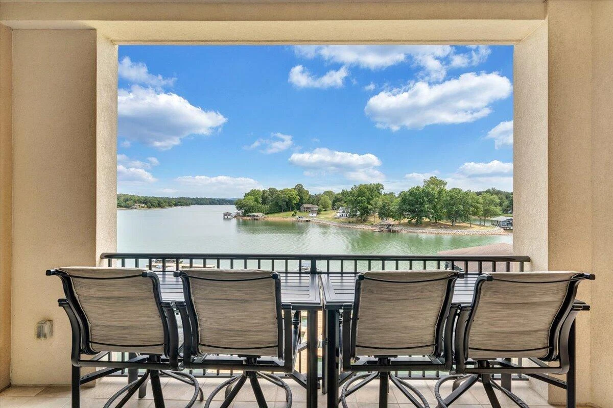 100 Bridgewater Pointe PL #303 - Photo 9