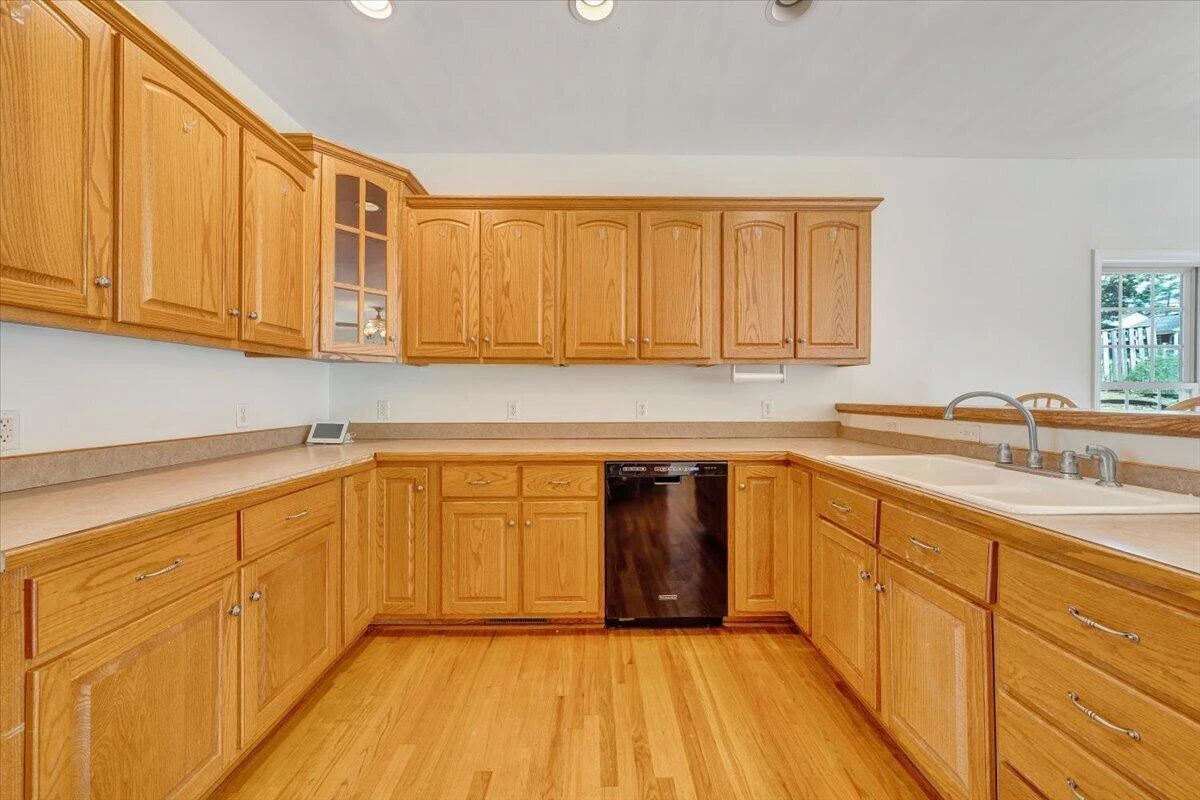 1619 Sterling Place CIR - Photo 18