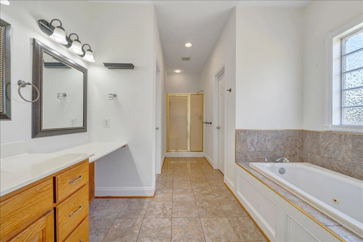 1619 Sterling Place CIR - Photo 30