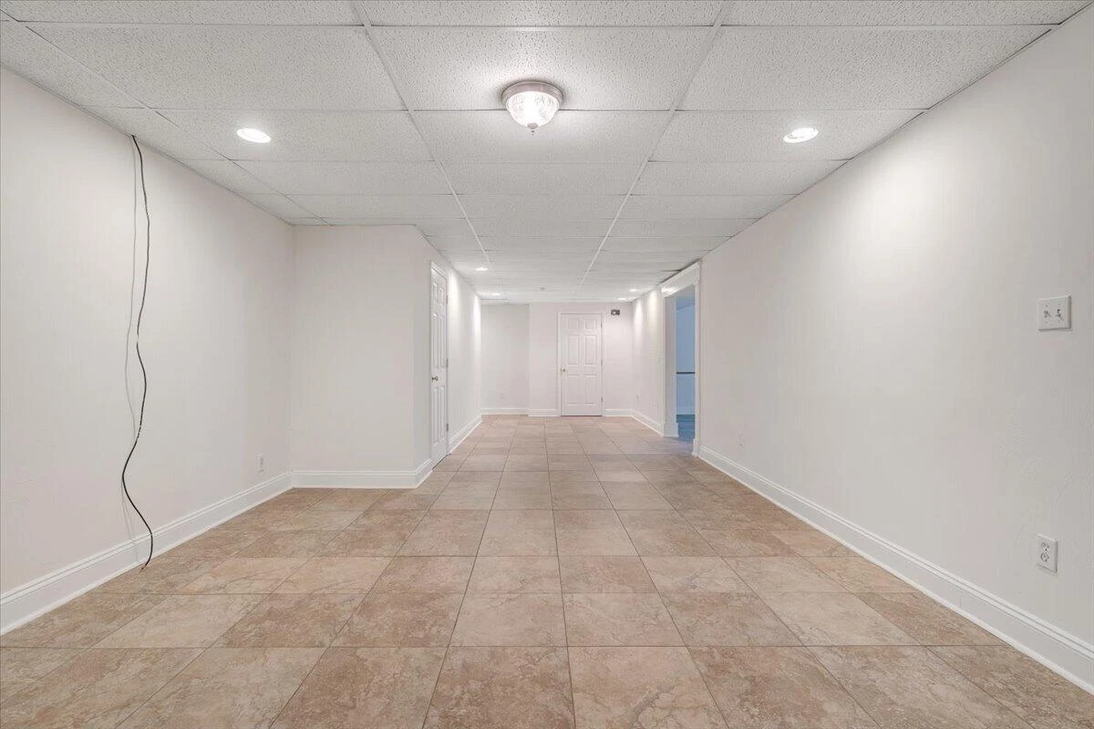 1619 Sterling Place CIR - Photo 41
