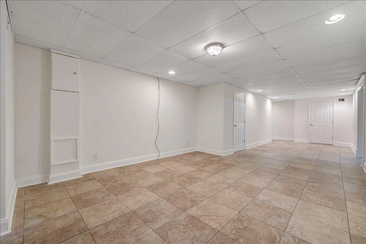 1619 Sterling Place CIR - Photo 42