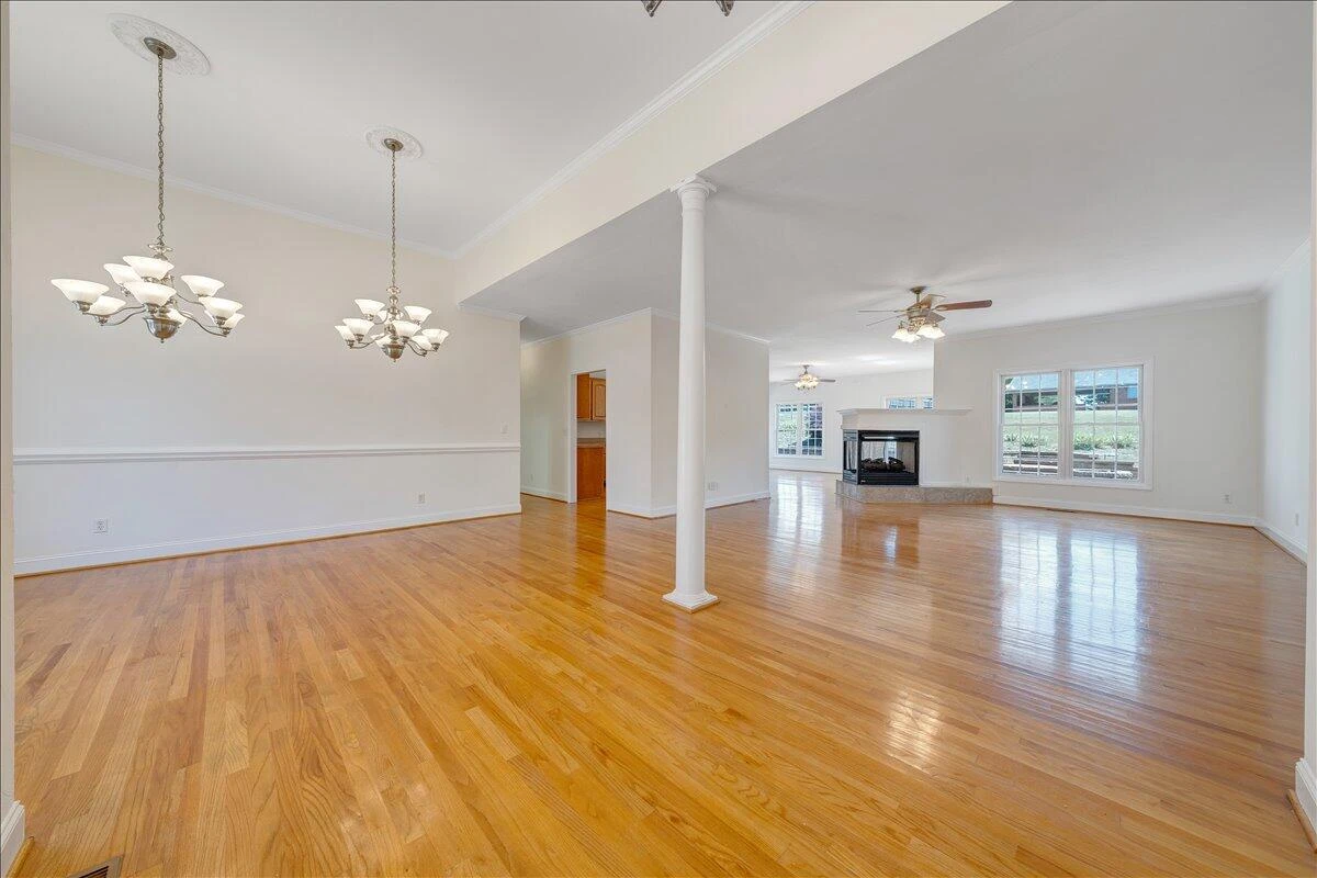 1619 Sterling Place CIR - Photo 5