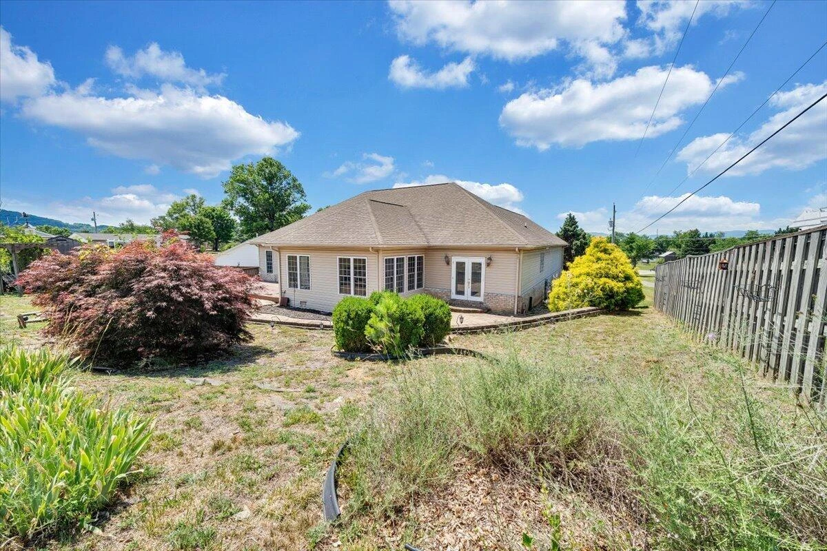 1619 Sterling Place CIR - Photo 68