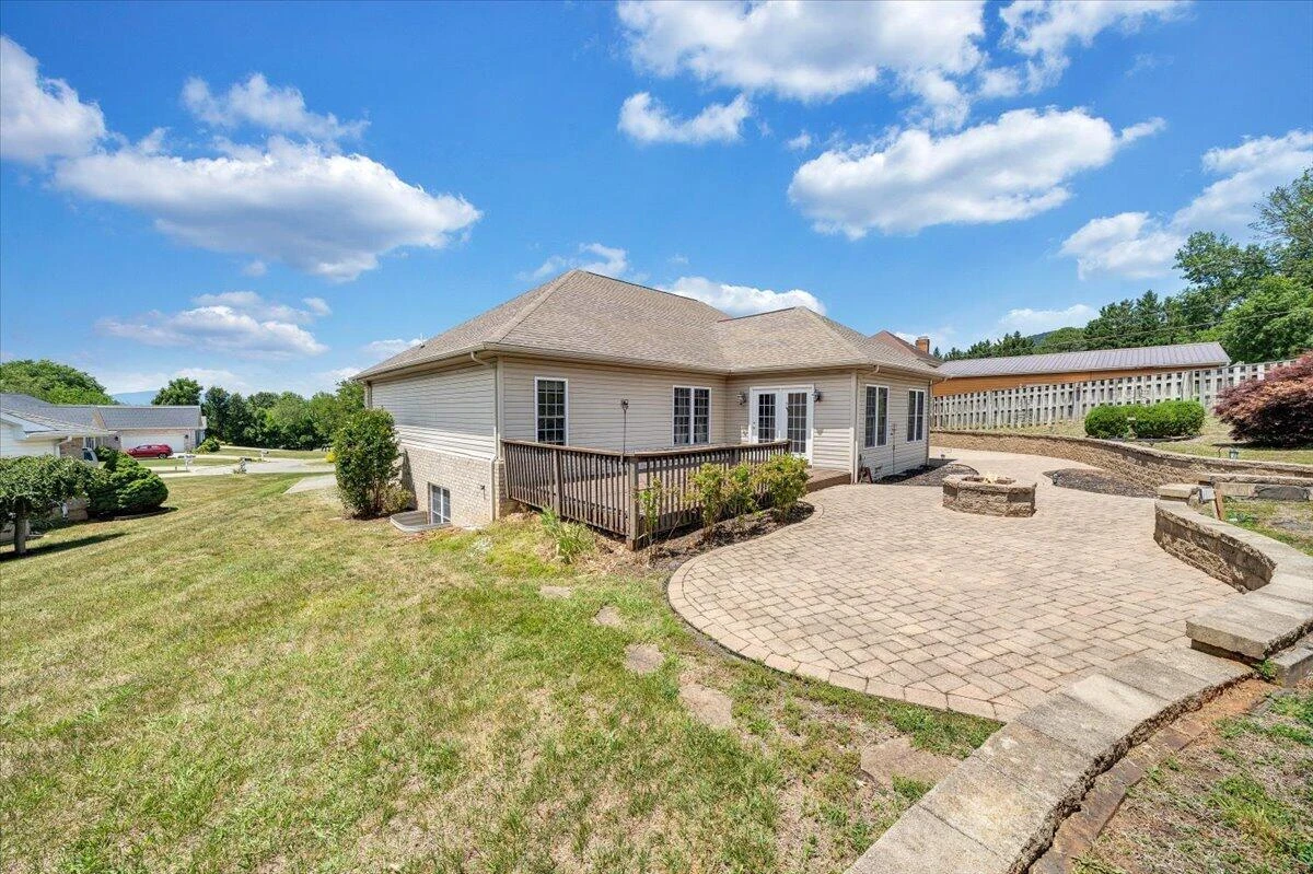 1619 Sterling Place CIR - Photo 72