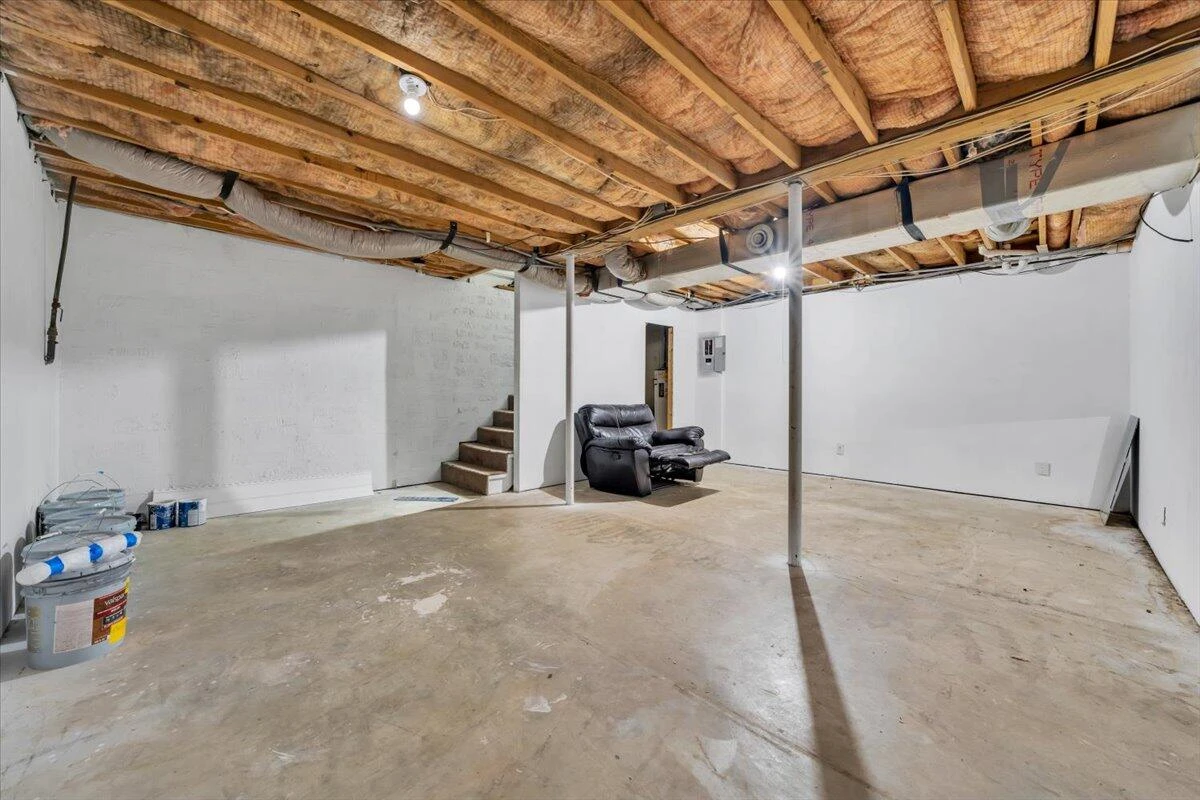 366 Bridge ST N - Photo 23