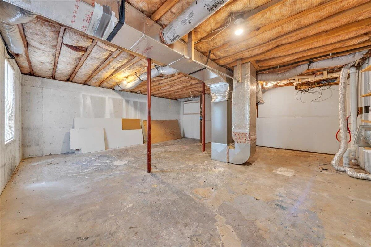 366 Bridge ST N - Photo 25