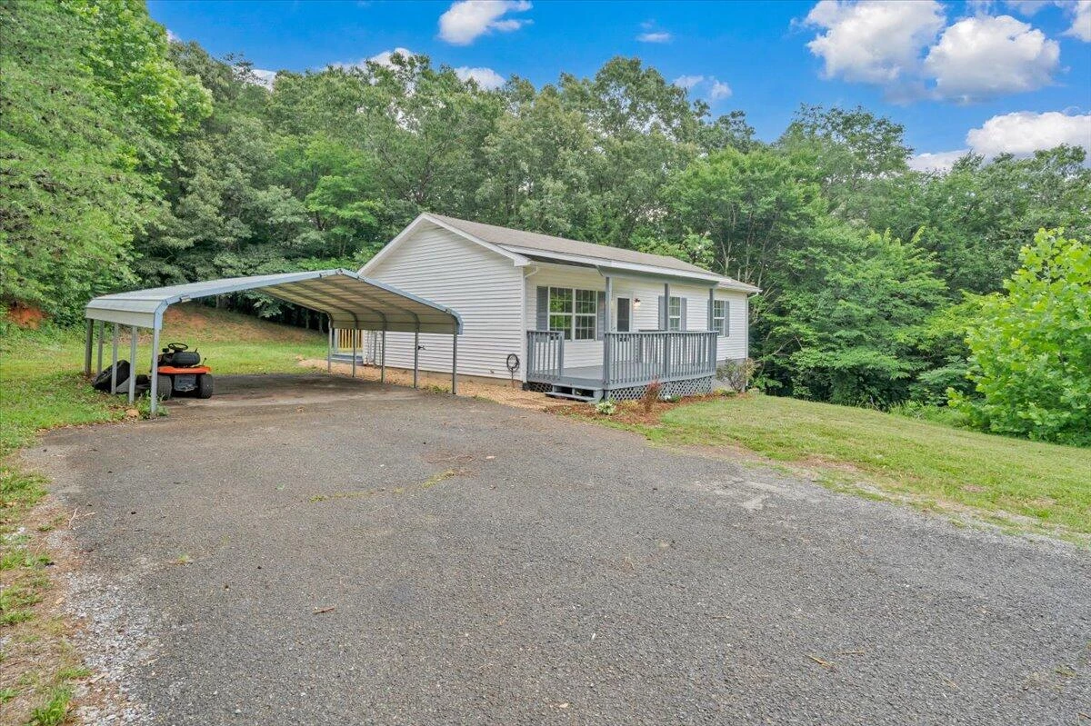 366 Bridge ST N - Photo 35