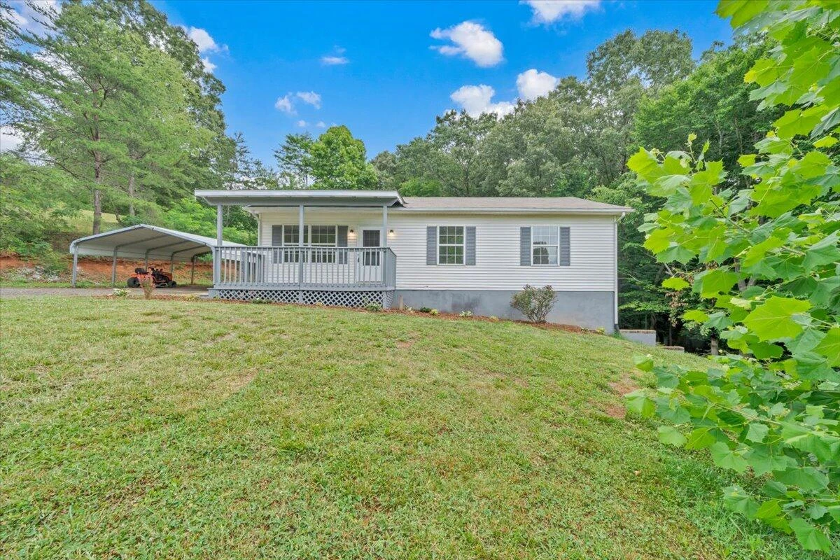 366 Bridge ST N - Photo 36